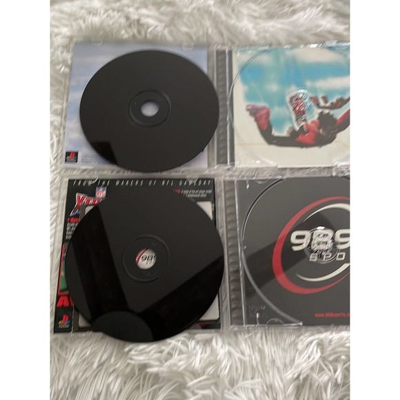 PlayStation skydiving extreme & NFL GAME DAY 99 - Picture 4 of 4